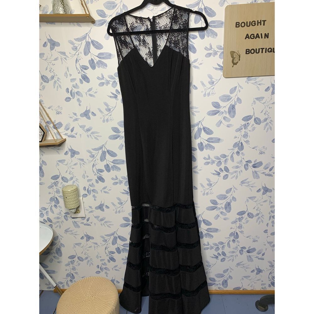 Cache Mermaid Fit Lace Black Dress Size 6